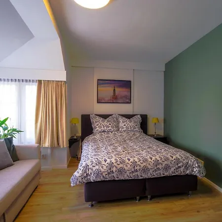 Unique Courtyard House With Sauna In Center 4*