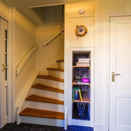 Unique Courtyard House With Sauna In Center Гостевой дом