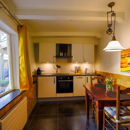 Unique Courtyard House With Sauna In Center بيت ضيافة